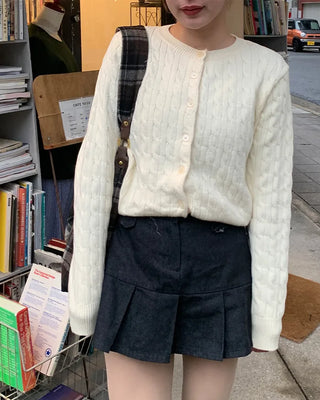 Twisted Round Cardigan
