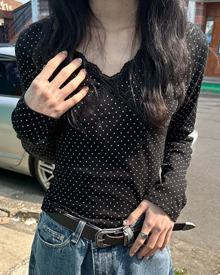 V-neck lace polka dot T-shirt