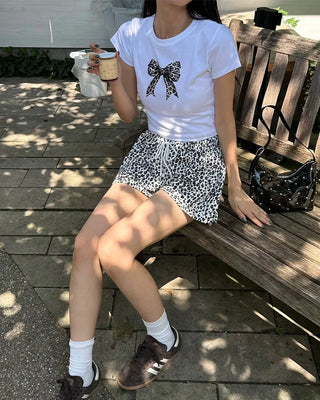 Leopard print elastic waist shorts