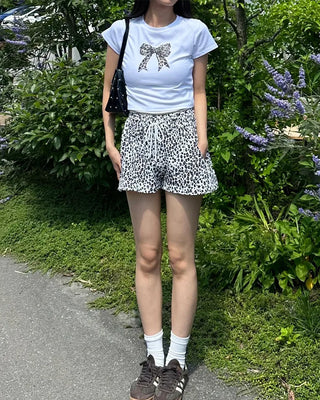 Leopard print elastic waist shorts