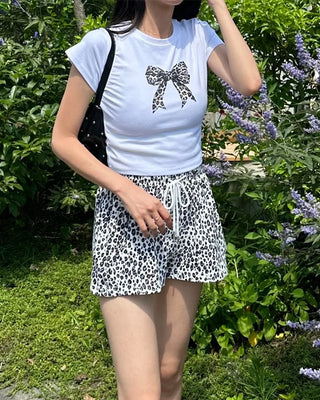Leopard print elastic waist shorts