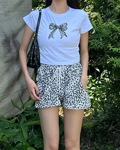 Leopard print elastic waist shorts