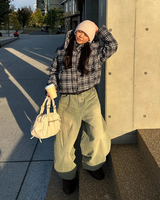 Super wide balloon green jeans