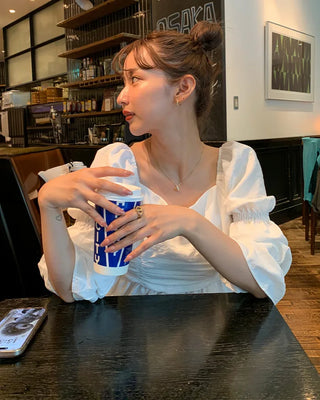 Volume Gathered Blouse