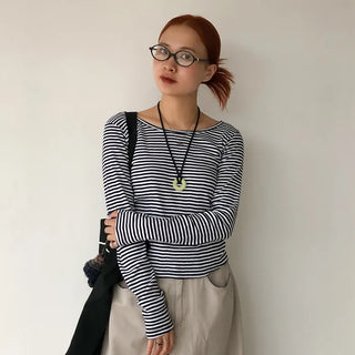 Striped U-neck long-sleeve T-shirt