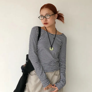 Striped U-neck long-sleeve T-shirt