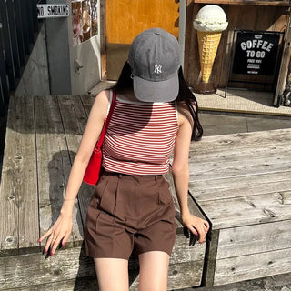 Striped color sleeveless top