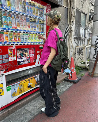 Out-piping tape easy pants