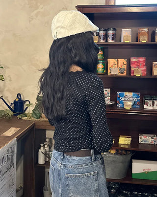 V-neck lace polka dot T-shirt
