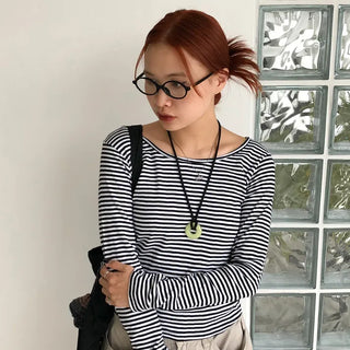 Striped U-neck long-sleeve T-shirt