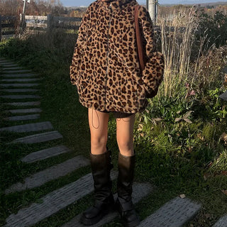 Knit shorts with elastic waistband
