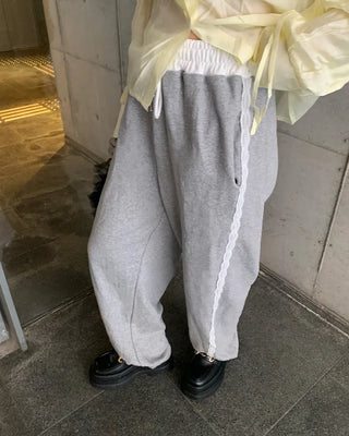 Lace-line sweatpants