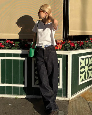 Back patch rigid wide denim pants