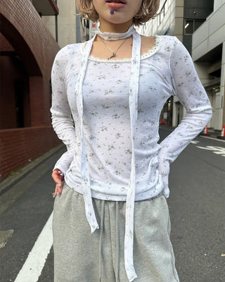 Tie-set lace jewel neck mini flower ribbed long T-shirt
