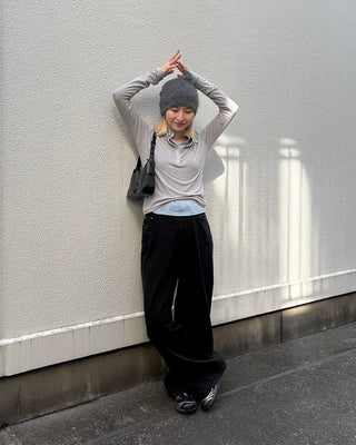 Polo neck semi-cropped long T-shirt