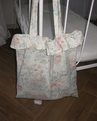 Frill Wrap Antique Flower Tote Bag