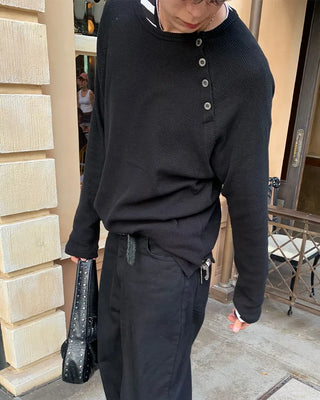 Side-button long-sleeved cut and sew