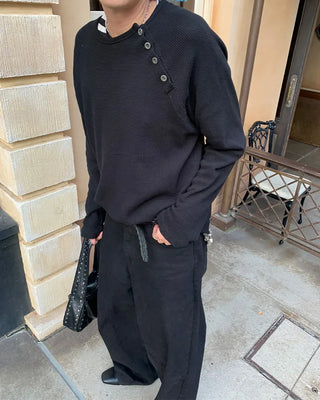 Side-button long-sleeved cut and sew