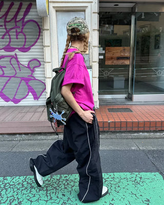 Out-piping tape easy pants