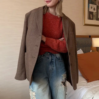 Round cropped knit