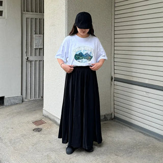 Flared elastic waist long skirt