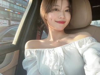 [2-way] Frill Off-Shoulder Blouse