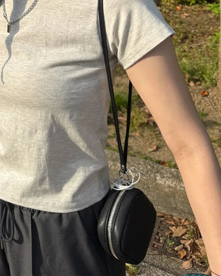 Basic slim-fit cotton T-shirt
