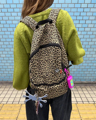 Leopard pattern backpack with zip pockets