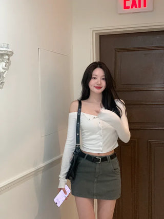 One-shoulder shirred T-shirt