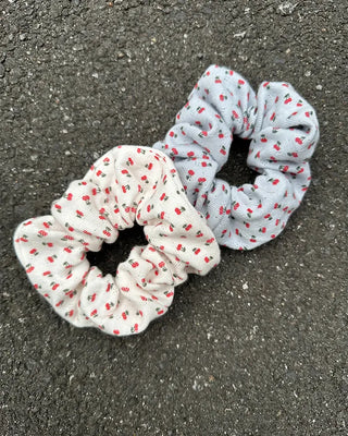 Cherry Pattern Pointelle Chouchou