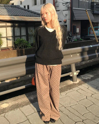 V-neck angora knit