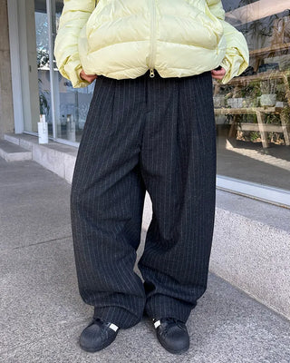 (Unisex) Pinstripe Two-Pleat Wide Winter Slacks