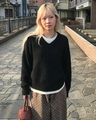 V-neck angora knit