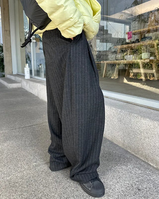 (Unisex) Pinstripe Two-Pleat Wide Winter Slacks