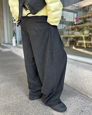 (Unisex) Pinstripe Two-Pleat Wide Winter Slacks