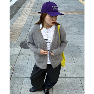 Oversized V-neck cardigan