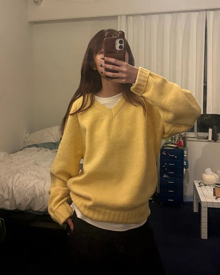 V-neck ribbed hem loose sweater