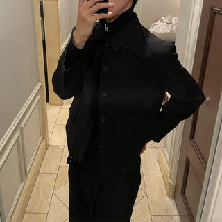 Button-collar cropped jacket