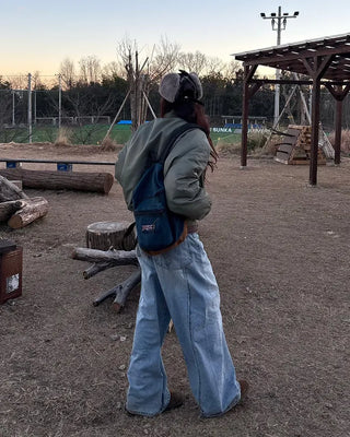 Stand-up neck flap unique pocket bomber jumper
