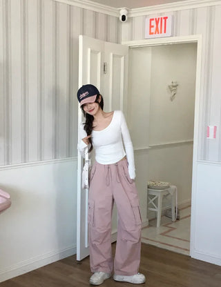 U-neck slim long-sleeved T-shirt