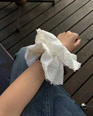 Punching Lace Big Scrunchie