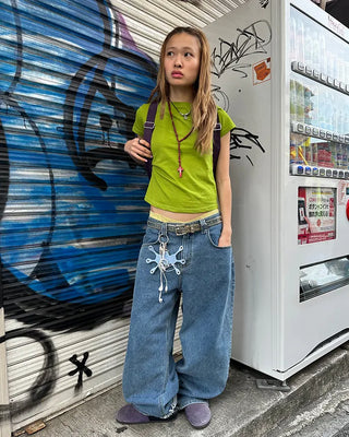 Short-sleeved semi-cropped color T-shirt