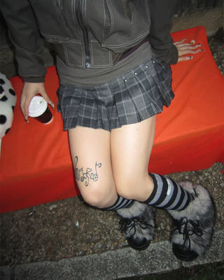 Tartan check studded mini pleated skirt