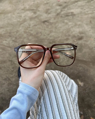 Square Line Glasses
