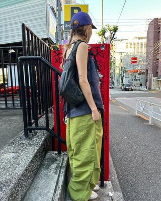 (Unisex) Knee-tuck Easy Nylon Pants