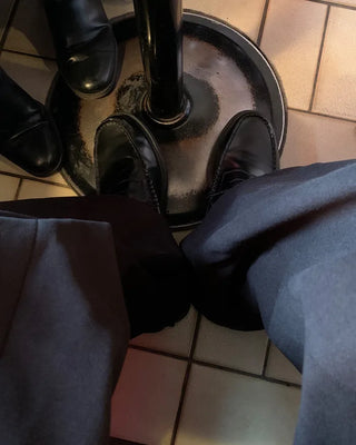 Simple round-toe loafers