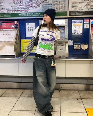 Thin striped ribbed cut and sew