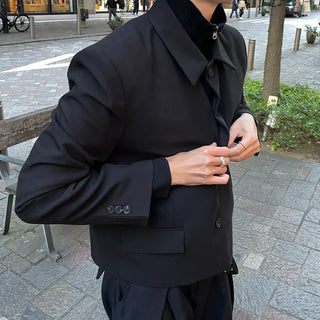 Button-collar cropped jacket