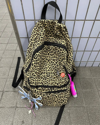 Leopard pattern backpack with zip pockets