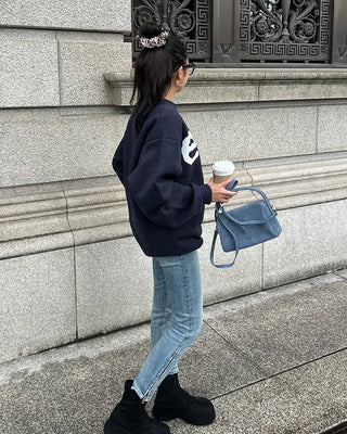 (Unisex) end lettering brushed fleece sweatshirt